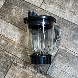 Hamilton Beach Glass Blender Jar with Black Base
